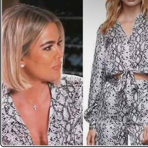 Good American The Purely Python Print Satin Tie Front Top Size 3(large)